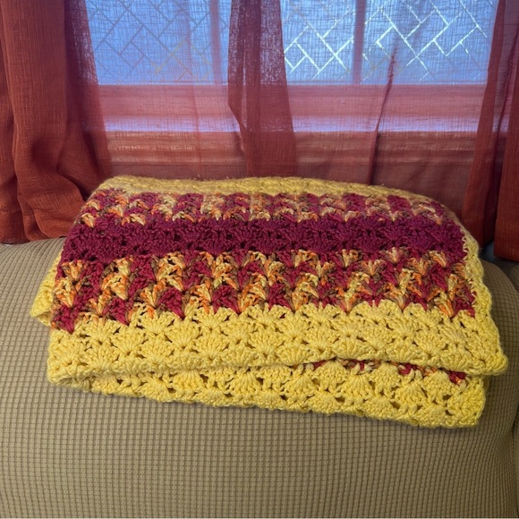 Vintage Homemade Knit Crochet Stitch Blanket - Picture 1 of 9